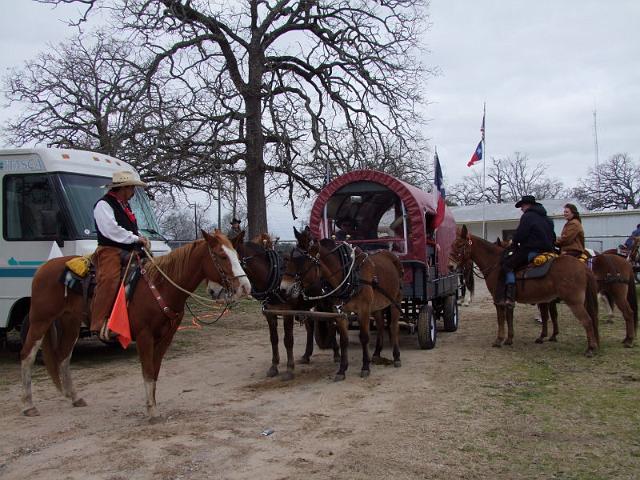 006-Lining Up.jpg